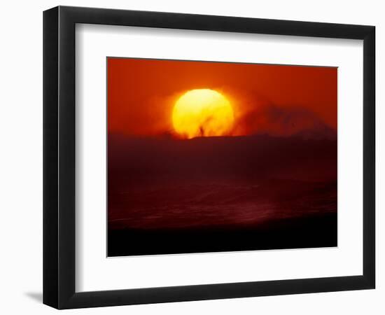 Waves and Sun, Cannon Beach, Oregon, USA-Art Wolfe-Framed Photographic Print