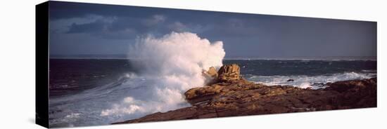 Waves Breaking on the Coast, Saint Guenole, Finistere, Brittany, France-null-Stretched Canvas