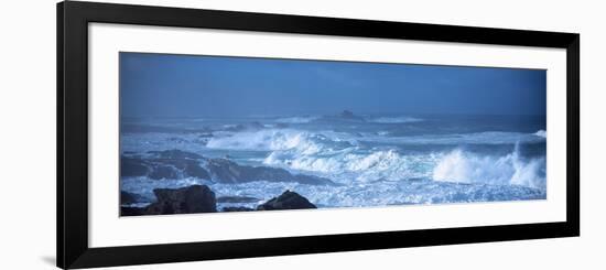 Waves Breaking on the Coast, Saint Guenole, Finistere, Brittany, France-null-Framed Photographic Print