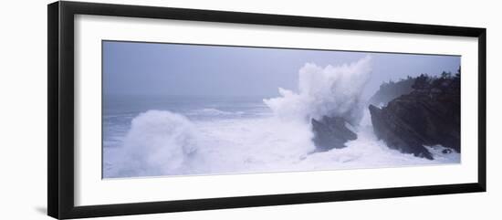 Waves Breaking on the Coast, Shore Acres State Park, Oregon, USA-null-Framed Photographic Print