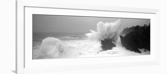 Waves Breaking on the Coast, Shore Acres State Park, Oregon, USA-null-Framed Photographic Print