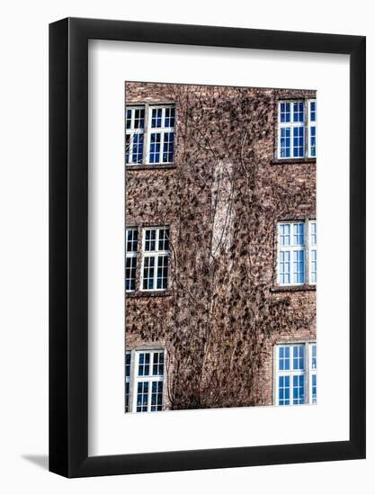 Wawel Castle Complex in Krakow-Curioso Travel Photography-Framed Photographic Print