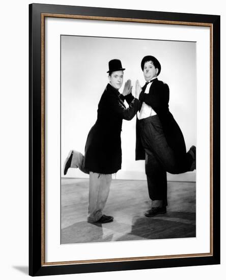 Way Out West, Stan Laurel, Oliver Hardy, 1937-null-Framed Photo