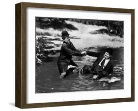 Way Out West, Stan Laurel, Oliver Hardy, 1937-null-Framed Photo