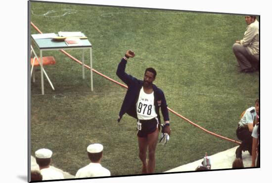 Wayne Collett after Winning Men's 400-Meter Race at 1972 Summer Olympic Games in Munich, Germany-John Dominis-Mounted Photographic Print