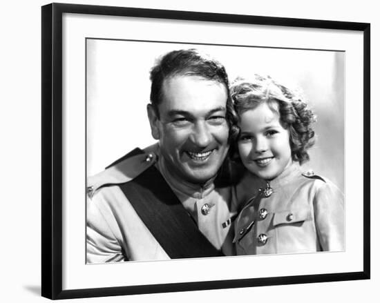 Wee Willie Winkie, Victor McLaglen, Shirley Temple, 1937-null-Framed Photo