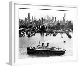 Welcome to New York-The Chelsea Collection-Framed Giclee Print