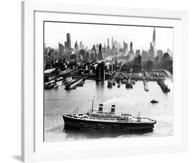 Welcome to New York-The Chelsea Collection-Framed Giclee Print