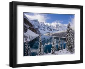 Wenkchemna Peaks and Moraine Lake, Banff National Park, Alberta, Canada-Gavin Hellier-Framed Photographic Print