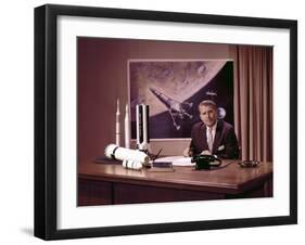 Wernher Von Braun, 1960s-null-Framed Photo