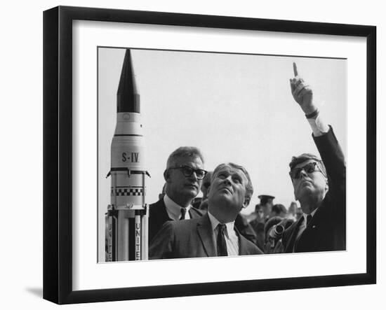 Wernher Von Braun Explains the Saturn Launch System to President Kennedy, Nov. 16, 1963-null-Framed Photo