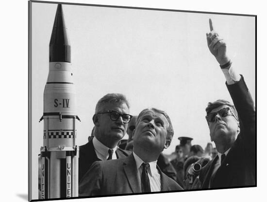 Wernher Von Braun Explains the Saturn Launch System to President Kennedy, Nov. 16, 1963-null-Mounted Photo