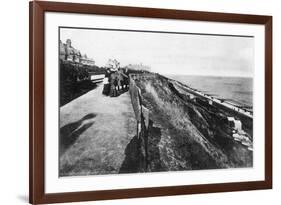 West Cliff and Gardens, Felixstowe, Suffolk, Early 20th Century-null-Framed Giclee Print
