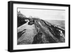 West Cliff and Gardens, Felixstowe, Suffolk, Early 20th Century-null-Framed Premium Giclee Print