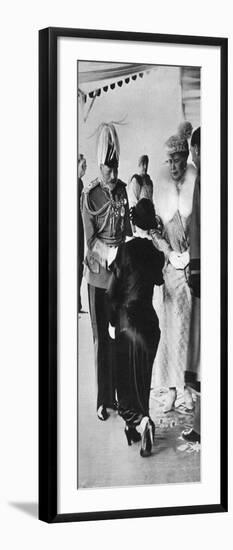 West London Mayors and Mayoresses Presented to the King, Kensington, 1935-null-Framed Giclee Print