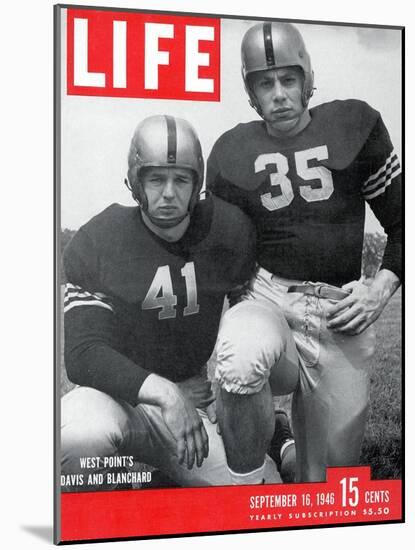 West Point Football Players Glenn Davis and Felix Blanchard, September 16, 1946-Alfred Eisenstaedt-Mounted Photographic Print