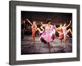 West Side Story, Directed by Robert Wise, 1961-null-Framed Photo