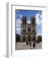 Western Facade, Notre Dame, UNESCO World Heritage Site, Paris, France, Europe-Carlo Morucchio-Framed Photographic Print