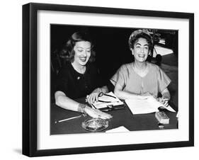 What Ever Happened to Baby Jane?-null-Framed Photo