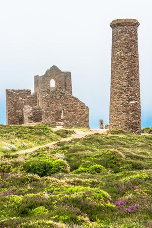 https://imgc.allpostersimages.com/img/posters/wheal-coates-tin-mine-on-a-foggy-day-on-the-cornish-coast-near-st-agnes-england_u-L-Q1GYQ2H0.jpg?artPerspective=n
