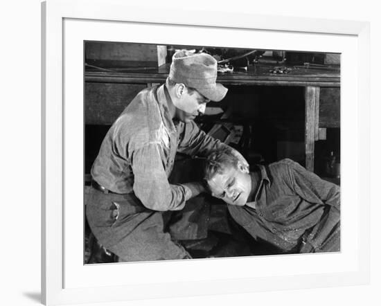 WHITE HEAT, Edmond O'Brien, James Cagney, 1949 (b/w photo)-null-Framed Photo