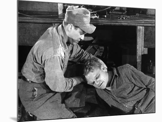 WHITE HEAT, Edmond O'Brien, James Cagney, 1949 (b/w photo)-null-Mounted Photo