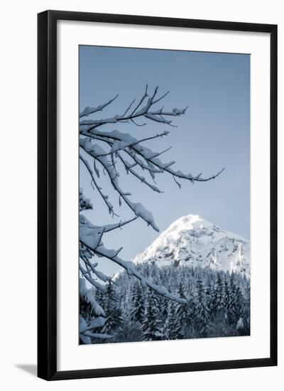 White Peak-Craig Howarth-Framed Photographic Print