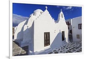 Whitewashed Panagia Paraportiani, Mykonos most famous church, under a blue sky, Mykonos Town (Chora-Eleanor Scriven-Framed Photographic Print