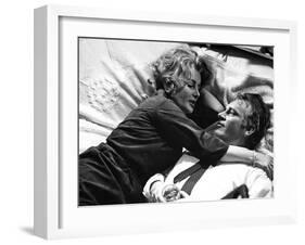 Who's Afraid Of Virginia Woolf?, Elizabeth Taylor, Richard Burton, 1966-null-Framed Photo