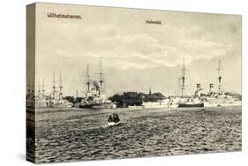 Wilhelmshafen Niedersachsen, Kriegsschiffe Im Hafen-null-Stretched Canvas