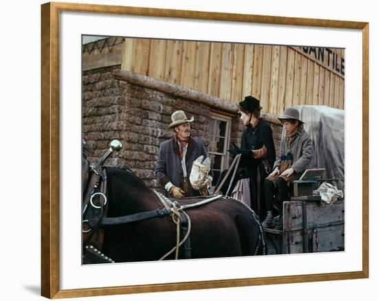 Will Penny by Tom Gries with Charlton Heston and Joan Hackett, 1967 (photo)-null-Framed Photo