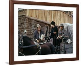 Will Penny by Tom Gries with Charlton Heston and Joan Hackett, 1967 (photo)-null-Framed Photo