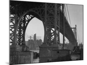 Williamsburg Bridge Spanning East River-Philip Gendreau-Mounted Photographic Print