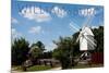 Williamsburg, Virginia - Windmill-Lantern Press-Mounted Premium Giclee Print