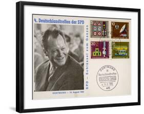 Willy Brandt 1965-null-Framed Photographic Print