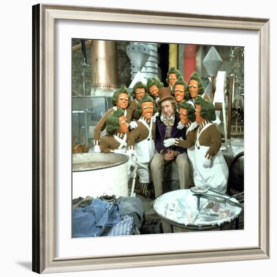 Willy Wonka And The Chocolate Factory, Gene Wilder, Oompa-Loompas, 1971-null-Framed Photo