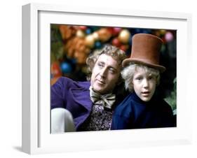 Willy Wonka And The Chocolate Factory, Gene Wilder, Peter Ostrum, 1971-null-Framed Photo