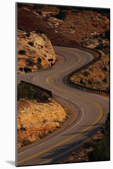 Winding Highway-Paul Souders-Mounted Photographic Print