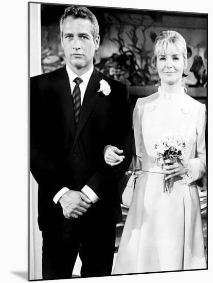 Winning, Paul Newman, Joanne Woodward, 1969-null-Mounted Photo