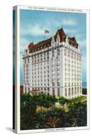 Winnipeg, Manitoba - Fort Garry Hotel Exterior-Lantern Press-Stretched Canvas