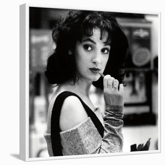 WINONA RYDER. "HEATHERS" [1989], directed by MICHAEL LEHMANN.-null-Framed Photographic Print