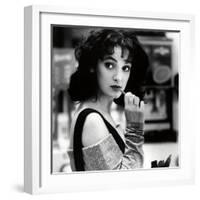 WINONA RYDER. "HEATHERS" [1989], directed by MICHAEL LEHMANN.-null-Framed Photographic Print