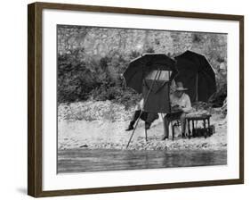 Winston Churchill Painting on the Italian Riviera, Ca. 1948-49-null-Framed Photo