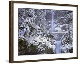 Winter Scenic at Multnomah Falls, Columbia River Gorge, Oregon, USA-Jaynes Gallery-Framed Photographic Print