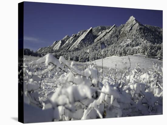 Winterscene of the Flatirons in Boulder, Colorado-Dörte Pietron-Stretched Canvas
