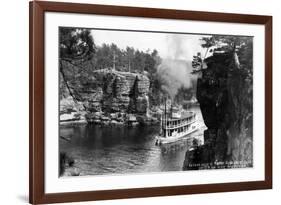 Wisconsin Dells, Wisconsin - High Rock from Romance Cliff, Steamer-Lantern Press-Framed Premium Giclee Print