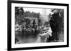 Wisconsin Dells, Wisconsin - High Rock from Romance Cliff, Steamer-Lantern Press-Framed Premium Giclee Print