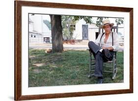 Witness by PeterWeir with Harrison Ford, 1985 (photo)-null-Framed Photo