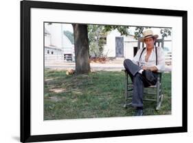 Witness by PeterWeir with Harrison Ford, 1985 (photo)-null-Framed Photo