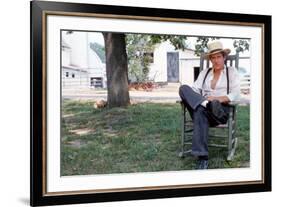 Witness by PeterWeir with Harrison Ford, 1985 (photo)-null-Framed Photo